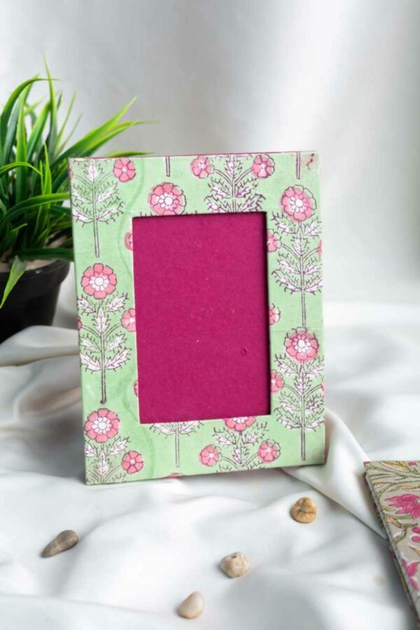 Image for Kessa Wsra305 Chitran Photo Frame Featured